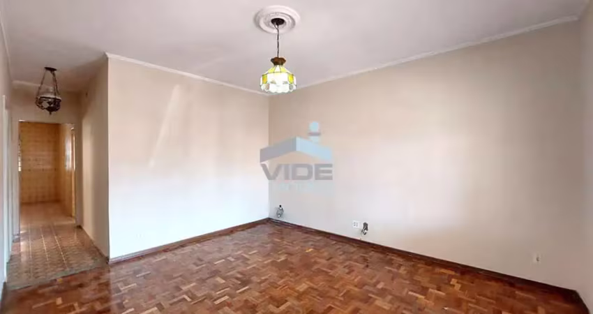 Casa com 4 quartos para alugar na Rua Sybele de Camargo Andrade, 324, Jardim García, Campinas
