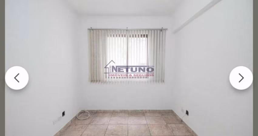 Apartamento na Vila Gustavo com 01 dorm, sala de estar, wc, cozinha com ármarios embutidos, 01 vaga