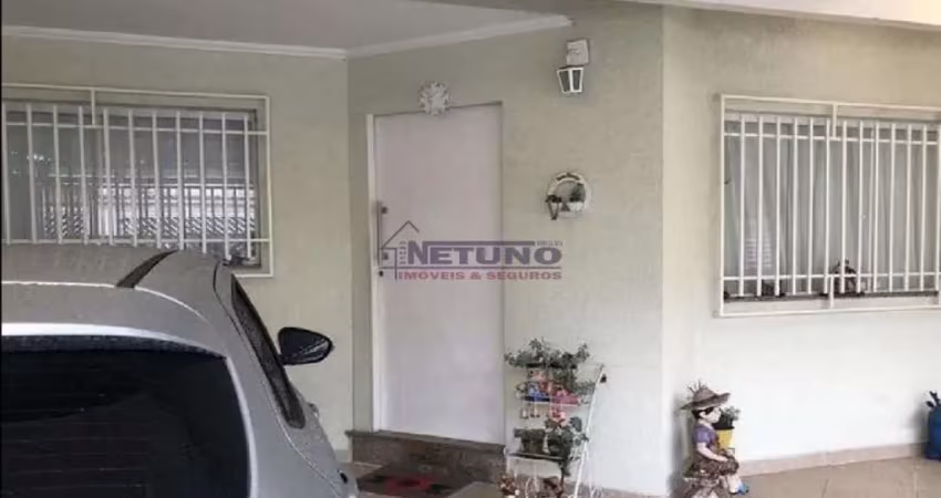 Lindo sobrado na vila sabrina com 03 suítes, sala, cozinha, quintal, 02 vagas em ótima localização.