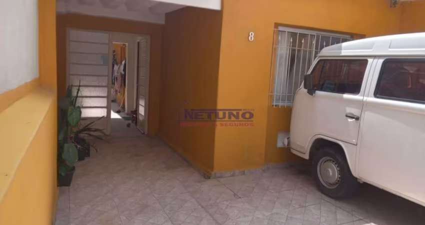 Sobrado na Vila Medeiros com 02 dorms, sala de estar, cozinha, lavanderia, 02 wcs, 02 vagas + 01dorm