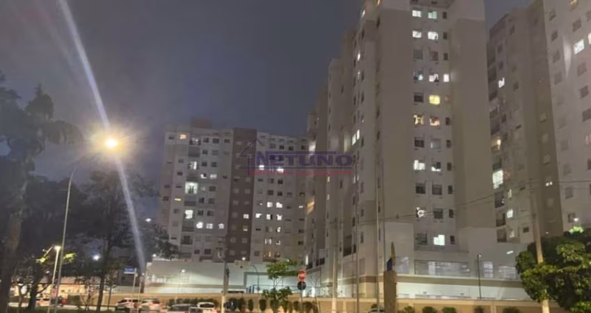 Apartamento na Vila Guilherme com 02 dorms, sala de estar, cozinha, wc social, lavanderia (sem vaga)