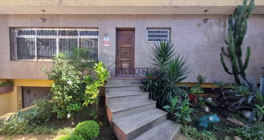 Casa Térrea à Venda com espaço Único