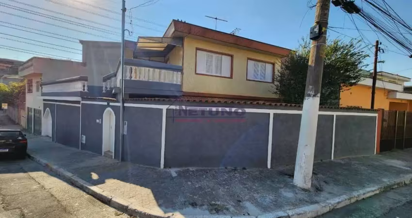 Casa em condomínio fechado com 4 quartos para alugar na Vila Medeiros, São Paulo 