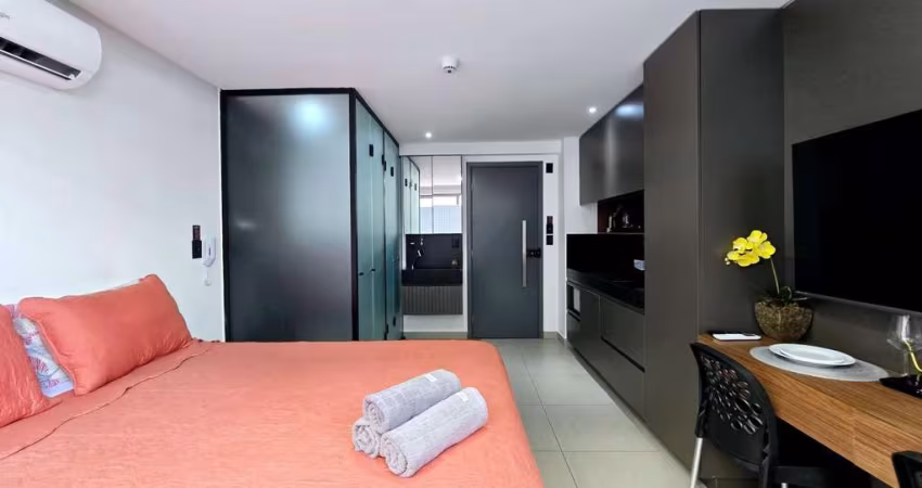 Flat novo, todo mobiliado, térreo com área externa Jardim Oceania