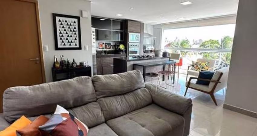 Apartamento todo mobiliado com 74 m² e 3 quartos pertinho do mar no Jardim Oceania