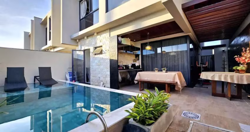 Casa MOBILIADA disponível para LOCAÇÃO com 4 quartos no condomínio Alliance House em Intermares