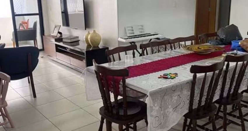 Apartamento com 142 m², 3 quartos e área externa no bairro de Manaíra