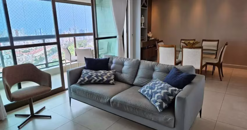 Apartamento porteira fechada com 127 m², 3 suítes, em andar alto e com ótima área de lazer no brisamar
