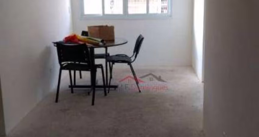 Apartamento com 2 dormitórios à venda, 66 m² por R$ 318.000,00 - Vila Massucheto - Americana/SP