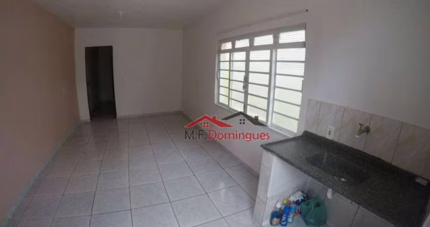 Terreno com 03 kitnets à venda por R$ 220.000 - Jardim Mirandola - Americana/SP