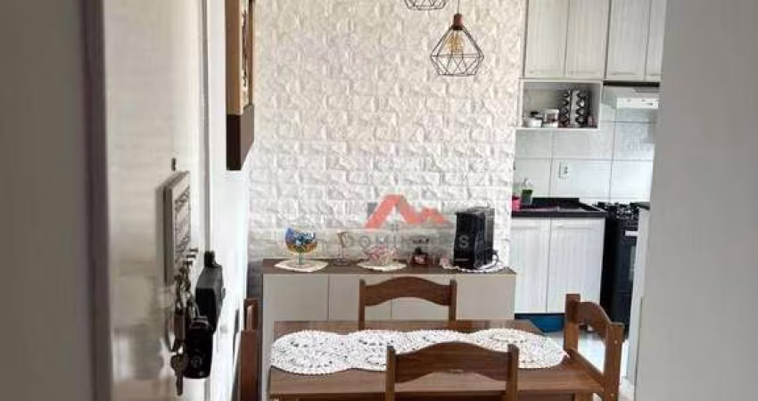 Apartamento com 2 dormitórios à venda, 50 m² por R$ 205.000,00 - Chácara Letônia - Americana/SP