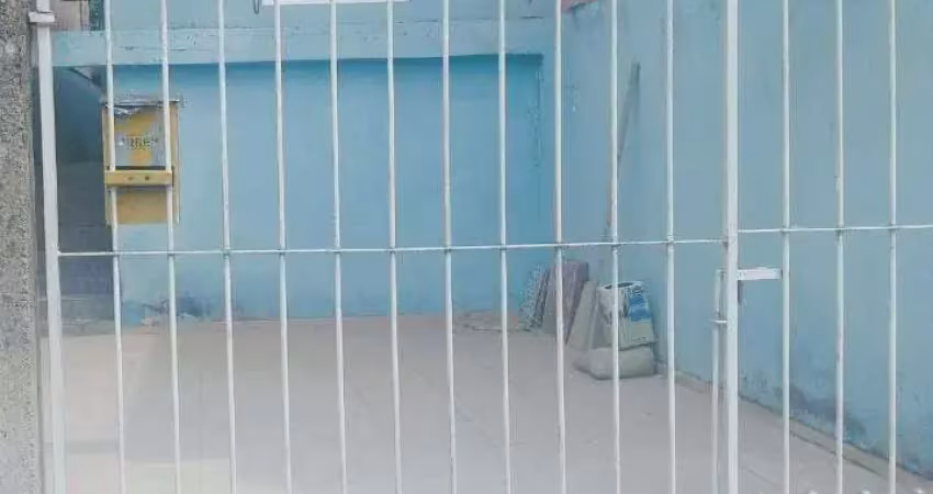 Casa com 3 Dorms e 2 vagas de garagem à Venda em Suzano