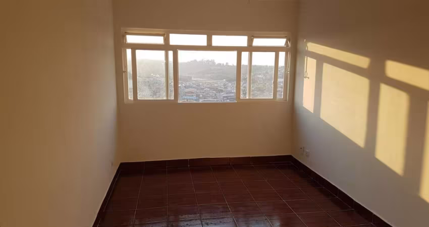 Apartamento para venda com 3 dormitórios no Centro de Poá