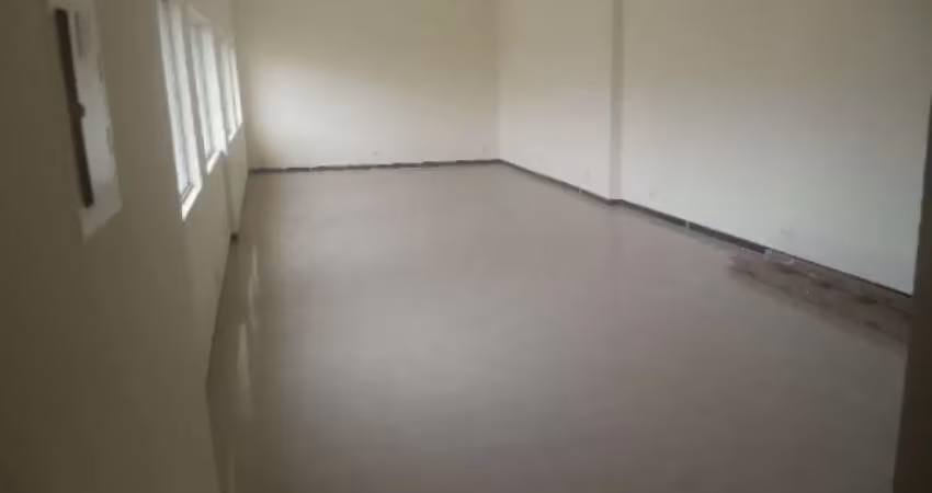 Sobre-loja  toda reformada, linda  700 metros, 10 minutos a pé do metrô shoping jardim são paulo