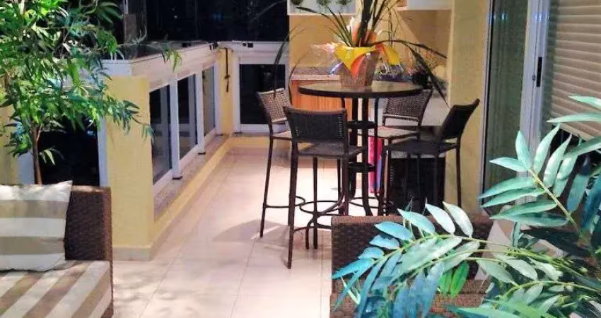 Luxuoso apartamento de 4 suites, 5 vagas de garagem e varanda gourmet