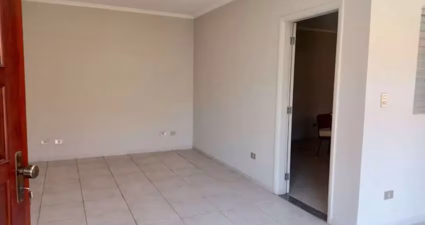 Sobrado para venda  com 3 dormitórios e 1 vaga garagem