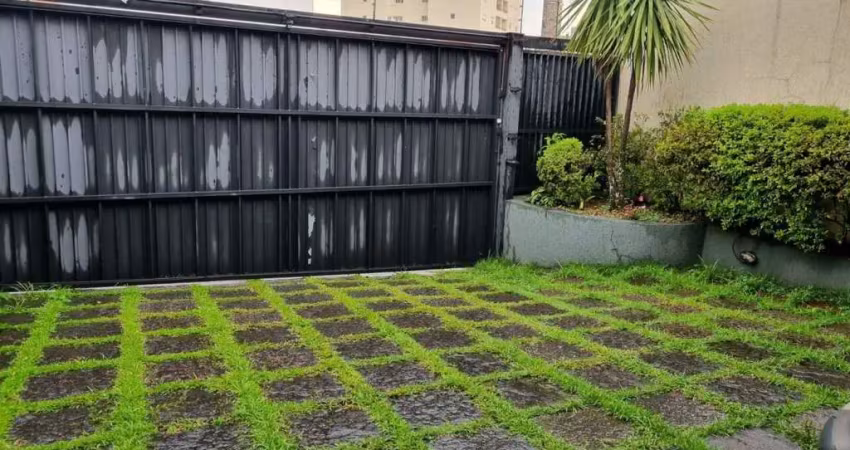 Sobrado com 4 quartos e 7 banheiros e 5 vagas para venda e locação vila aurora