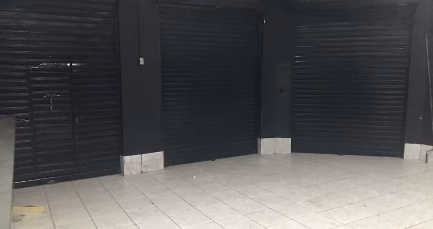 Galpão/Depósito/Armazém e 2 banheiros,100 metros para Alugar na Casa Verde