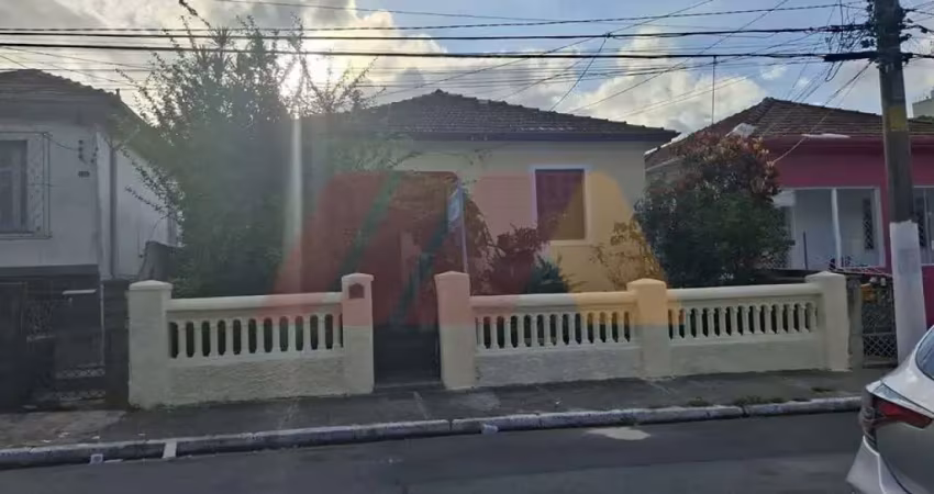 Casa para venda, com 2 dormitórios, sem vaga de garagem, 250m². localizado no tremembé.