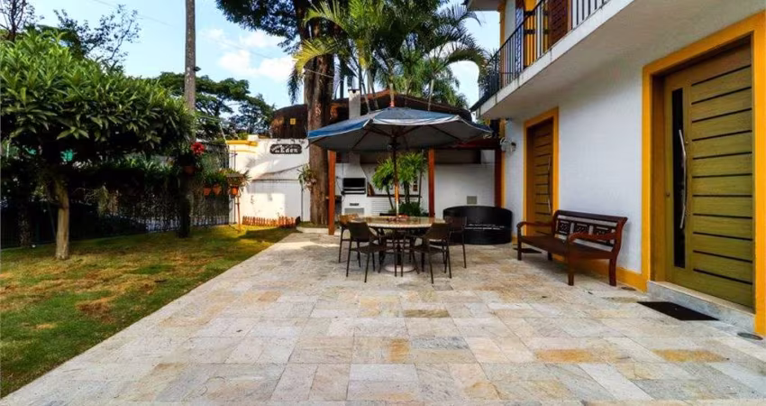 Casa com 5 quartos à venda na Rua Abegoaria, --, Jardim das Bandeiras, São Paulo