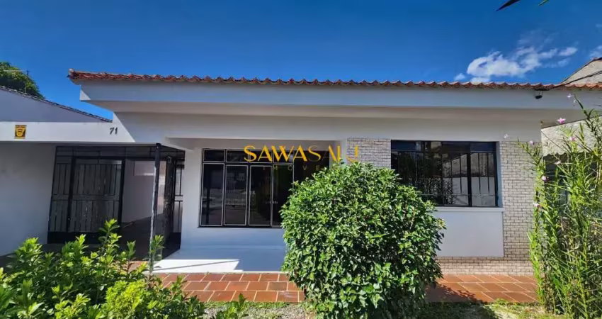 Casa Padrão para Aluguel Guabirotuba Curitiba-PR