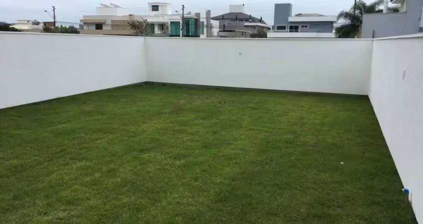 Casa à venda em cachoeira do bom jesus, florianópolis: 162m², 3 suítes, 4 banheiros. confira!
