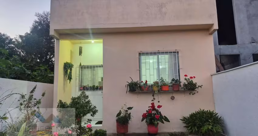 Casa -dois quartos - Rio Vermelho