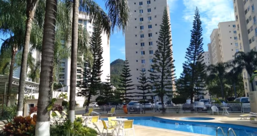 Apartamento no Camorim-2 quartos-52m2.