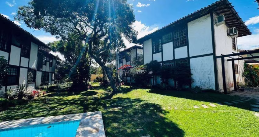 Casa a 200 metros da praia de Geriba.