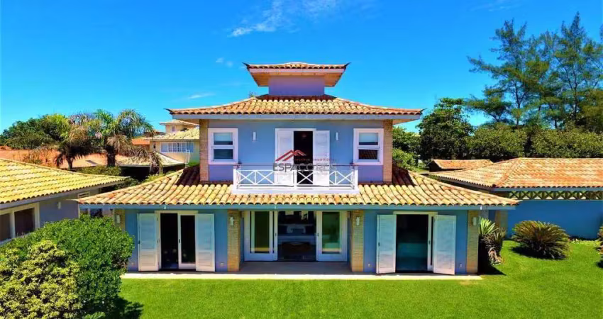 Exclusiva Propriedade Frontal ao Mar de Manguinhos
