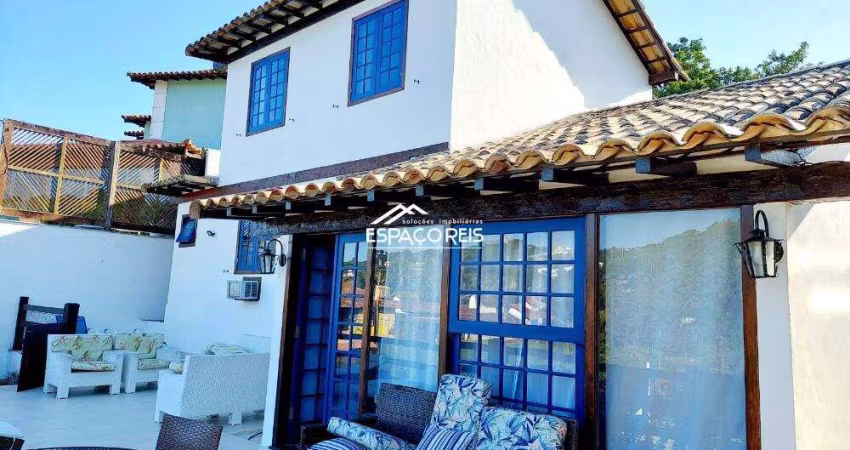 GERIBÁ - IMÓVEL RÚSTICO EM COND FRONTAL MAR A POUCOS PASSOS DA AREIA.