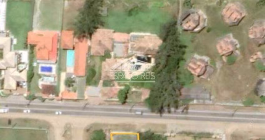 Terreno Estratégico Próximo à Praia em Búzios!