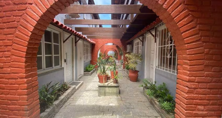 Casa à venda no Centro de Buzios a 50 metros da Rua das Pedras