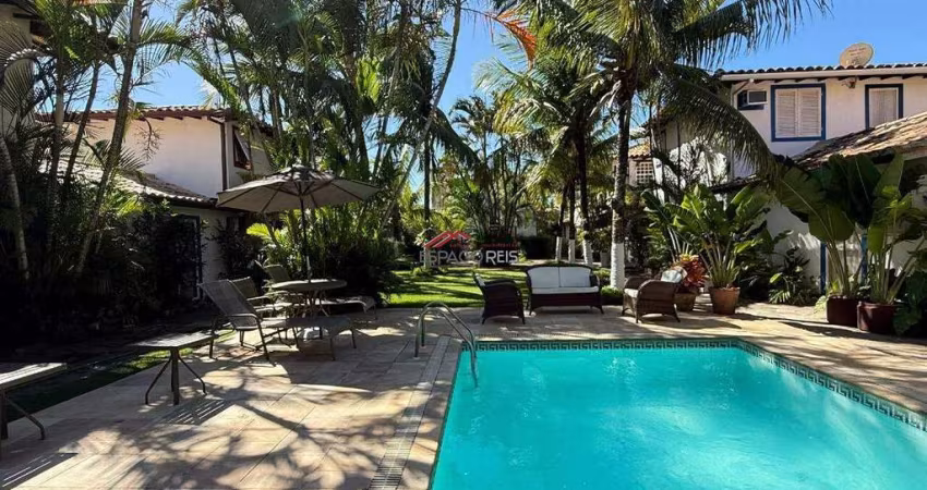 Casa com 3 suítes e 2 quartos em Geribá - 50 metros da praia