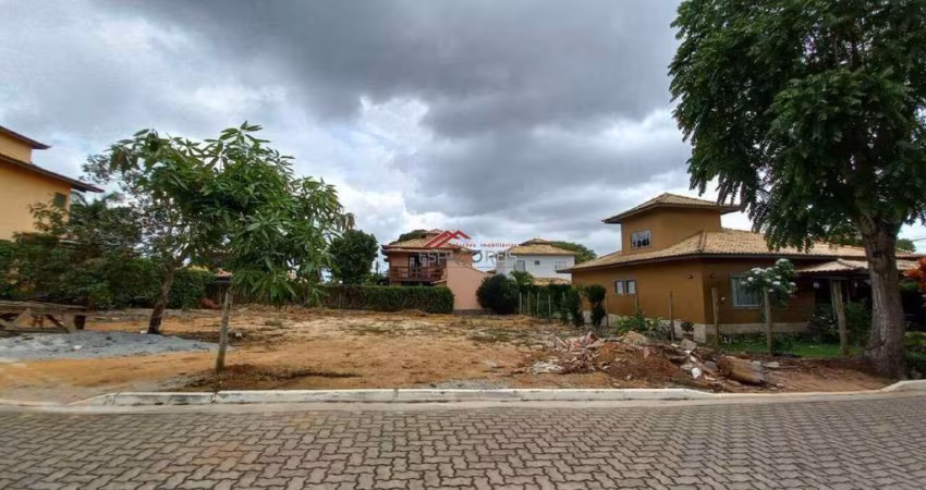 Terreno à venda dentro de condomínio na Rasa em Buzios