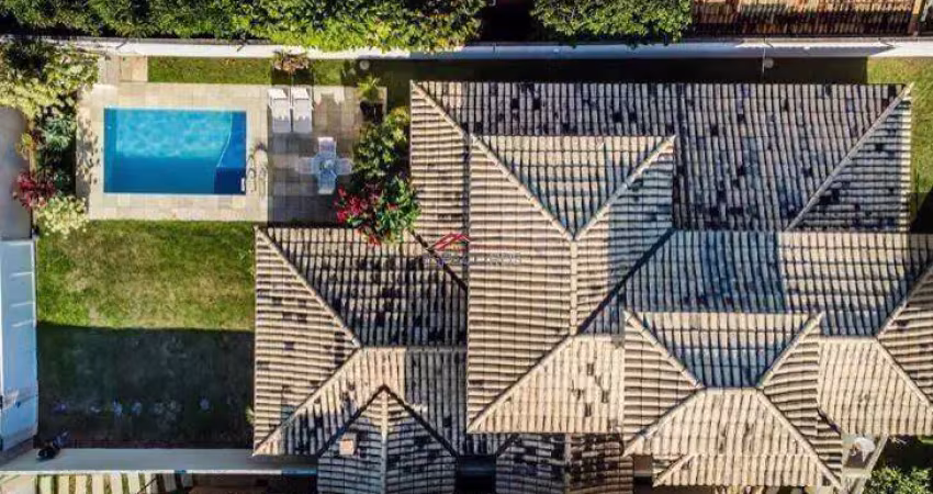 Casa independente 300 metros da praia, localizada no bairro Geribá!
