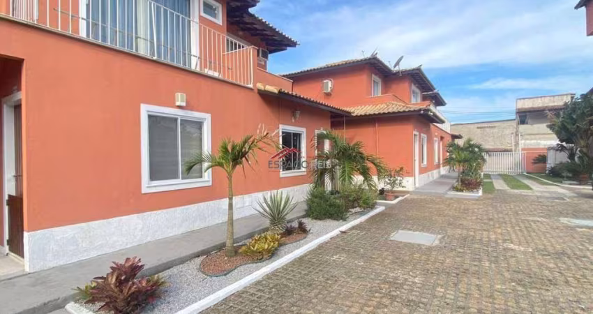 Flat com excelente localização em Manguinhos - Búzios
