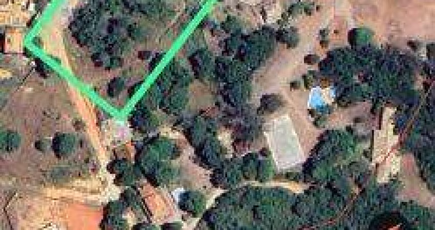 TERRENO À VENDA NO CENTRO HÍPICO COM 2.911,98M².