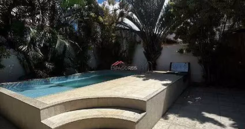 Casa em condomínio fechado com 4 quartos à venda na Rua do Guriri, Peró, Cabo Frio