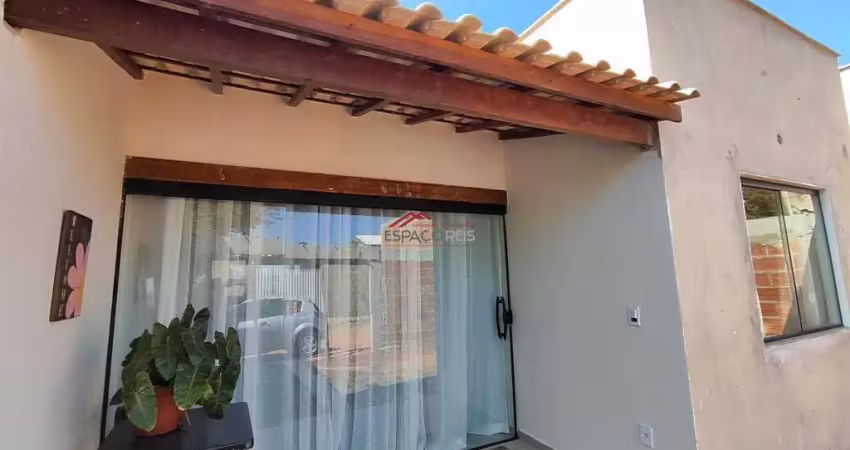 Casa com 03 quartos à 800 metros da praia de tucuns