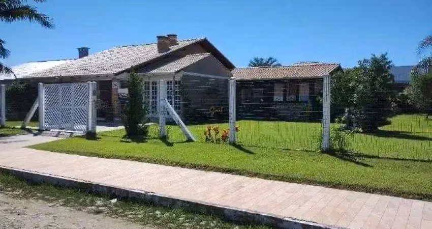 Casa com 3 quartos à venda no Centro, Imbé 