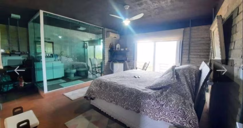 DESCUBRA SEU NOVO LAR: CASA ENCANTADORA À VENDA