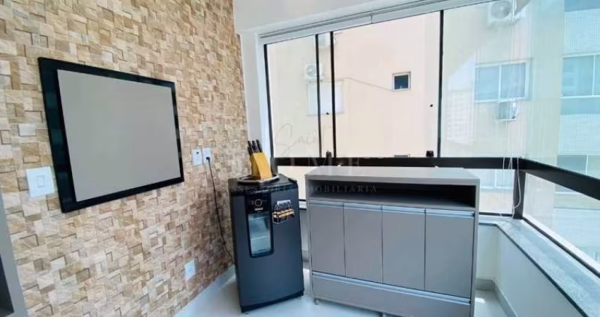 APARTAMENTO COM 3 DORMITÓRIOS, SENDO 1 SUÍTE, MOBILIADO!