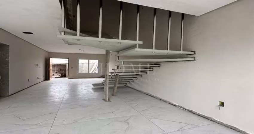 CASA GEMINADA COM 3 DORMITORIOS!
