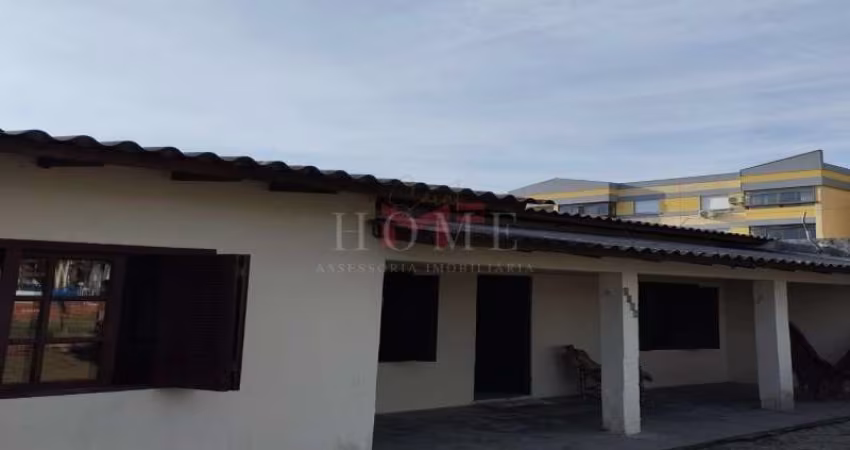 CASA COM 4 DORMITÓRIOS
