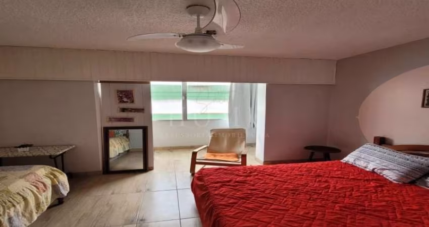 APARTAMENTO COM 1 DORMITORIO!