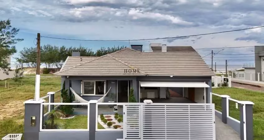 Maravilhosa casa em atlântida sul – apenas 50 metros da beira mar