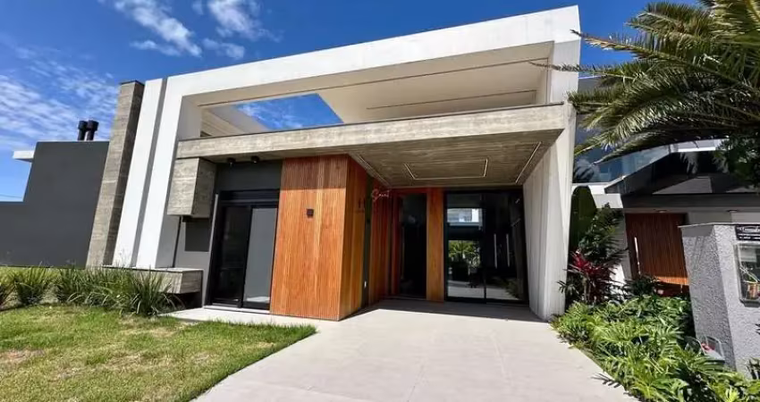 Casa em condomínio fechado com 4 quartos à venda no Remanso, Xangri-Lá 