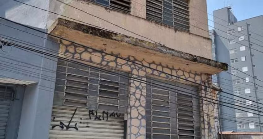 EXCELENTE PRÉDIO COMERCIAL COM GALPÃO/BANHEIRO E COPA À VENDA NA SANTA CLARA