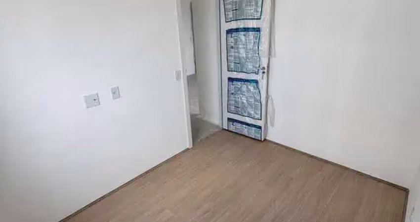 Apartamento de 40 m²/2 dormitórios/varanda à venda na moóca